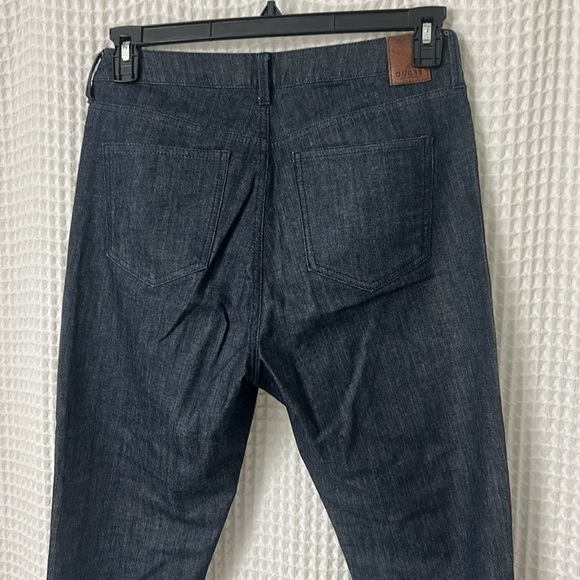 Guess Retro High Rise Embroidered Raw Hem Jeans Size 29 Denim - Picture 5 of 8